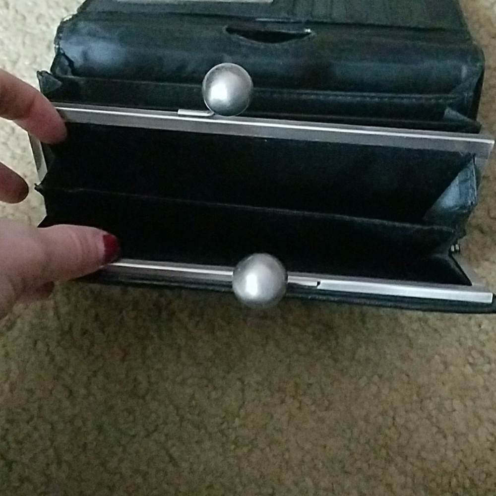 Wallet - Picture 4 of 8